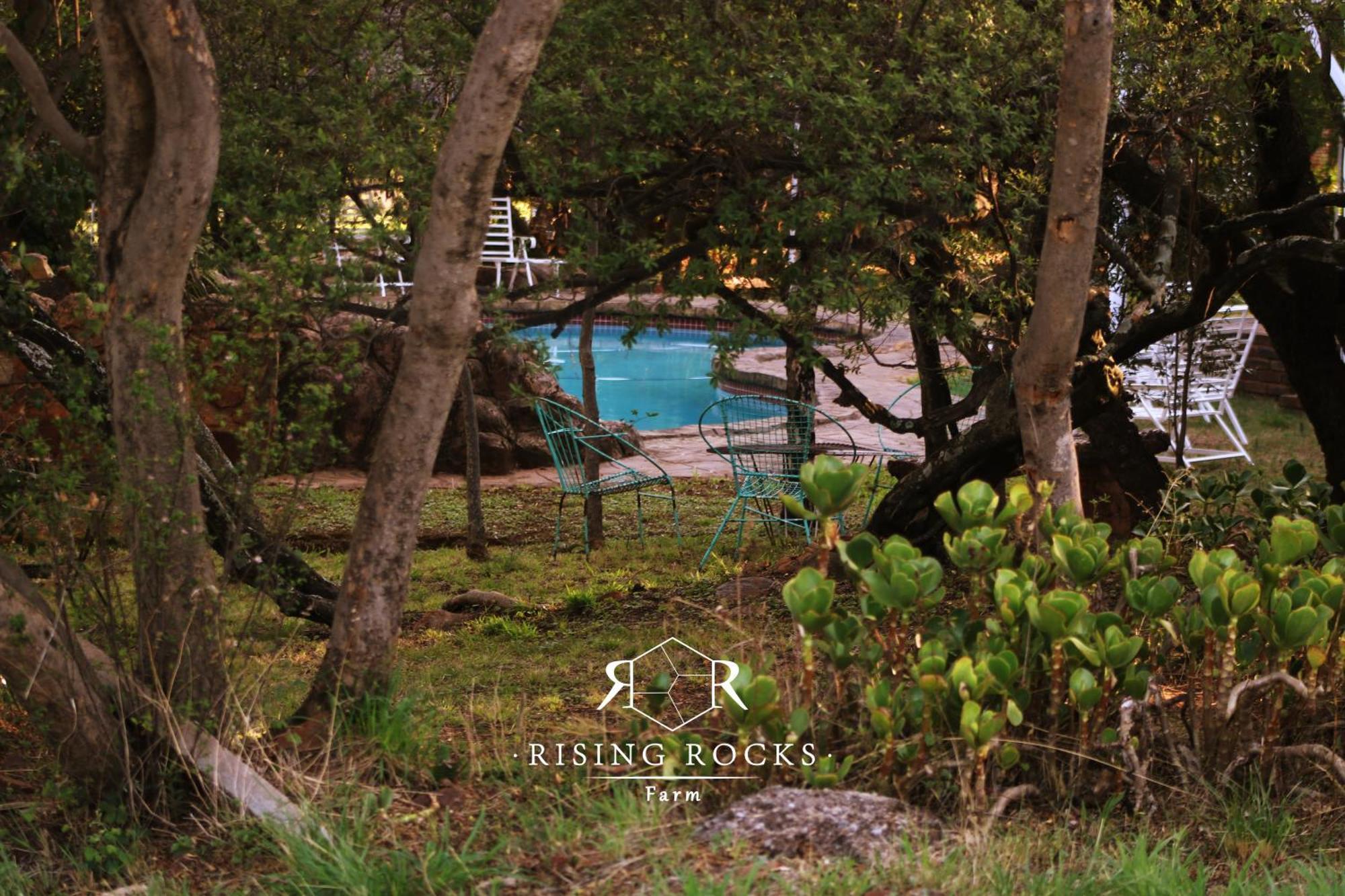 Peaceful Mountain :hikes/boma/animals/pool Chalé Magaliesburgo